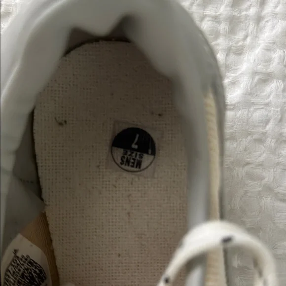 Nike Killshot Sneakers in Beige and Light Gray excellent condition - Picture 2 of 11